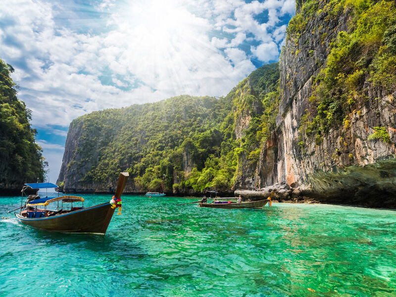 Comfort Bangkok - Phuket Turu